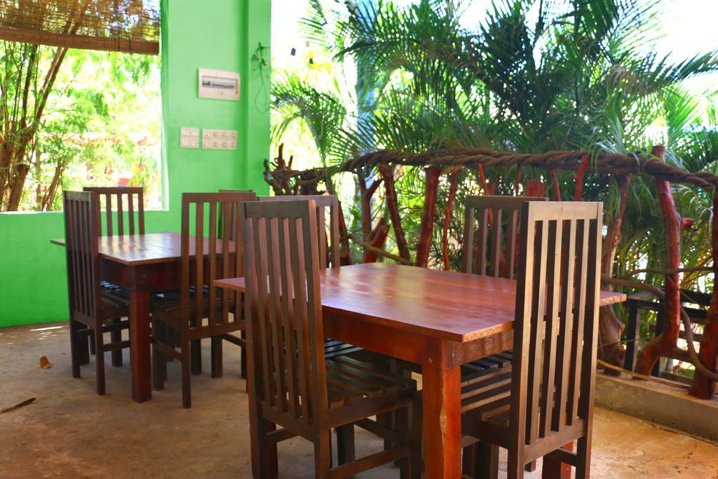 Hotel Shine Park Tissamaharama