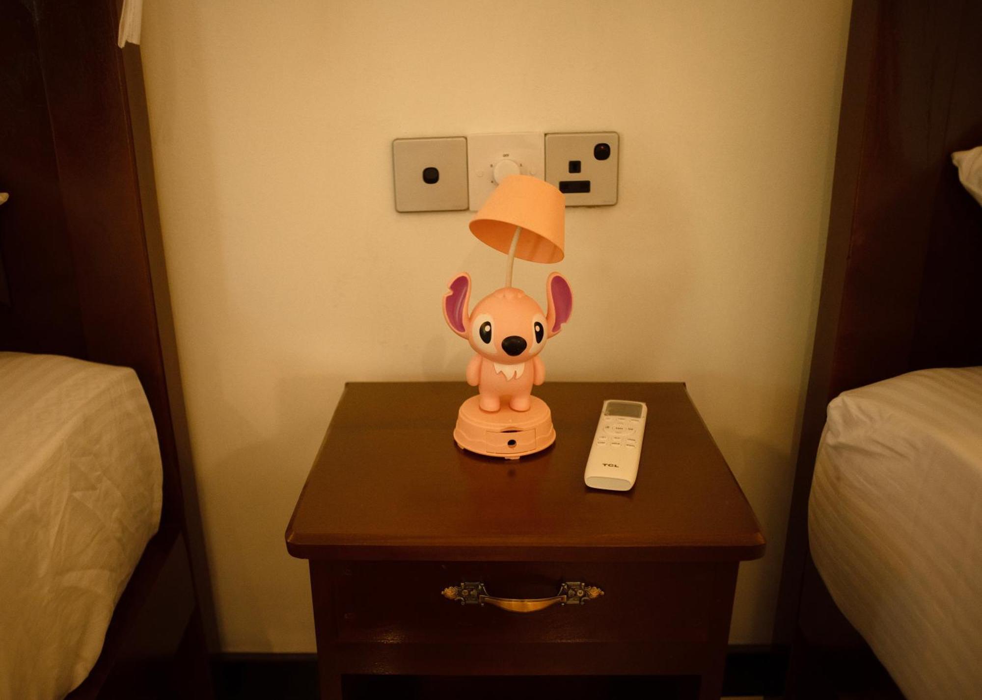 Shine Park Hotel