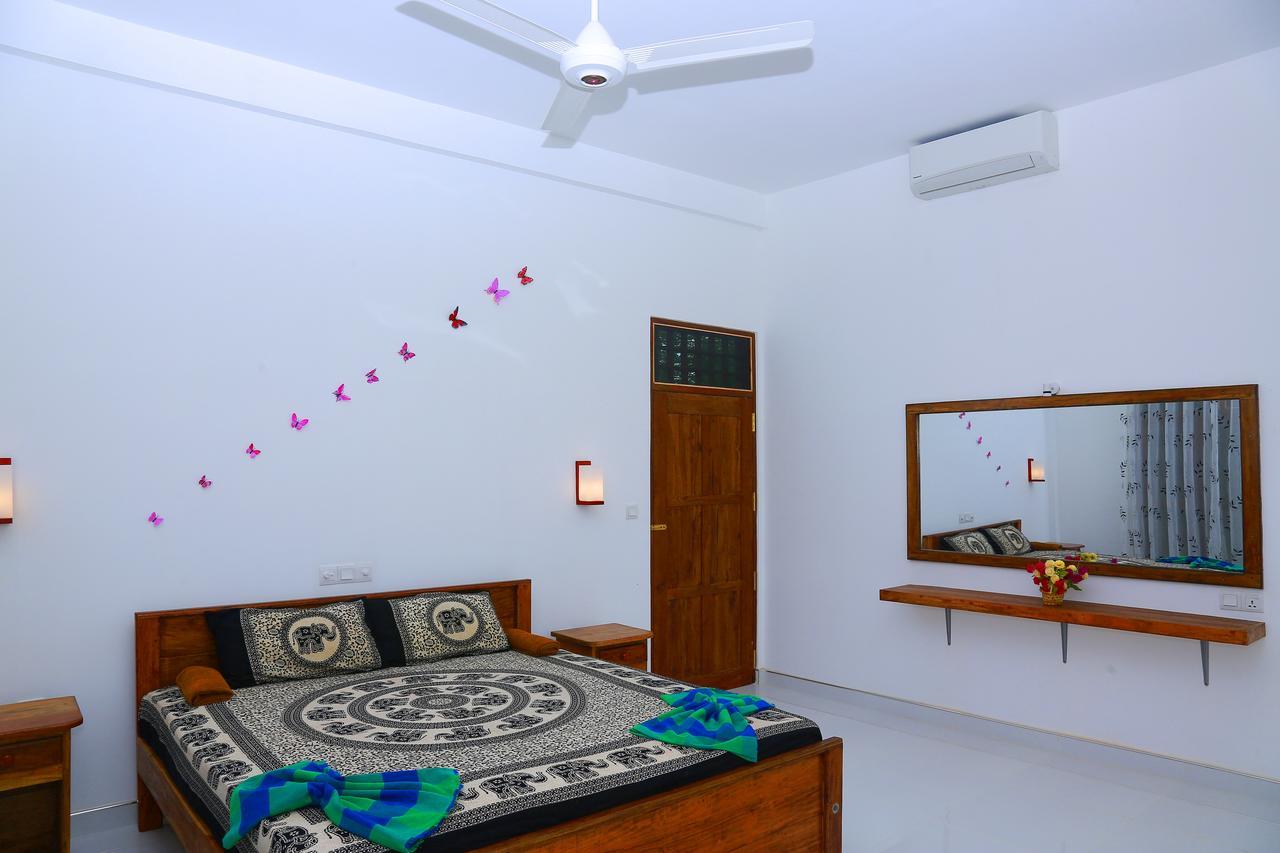 Shine Park Hotel Tissamaharama