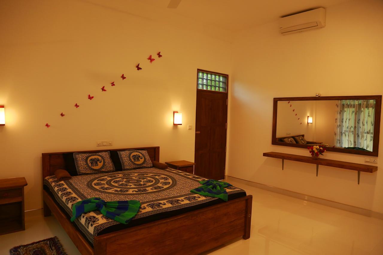 Hotel Shine Park